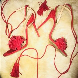 Ivanka Trump tassel fringe heel